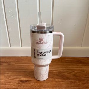 Stanley 40oz Quencher H2.0 Tumbler